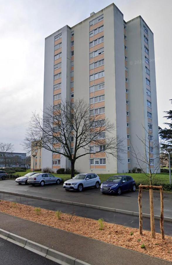 Appart T2 Spacieux Proche Gare Tgv Le Mans Exterior photo